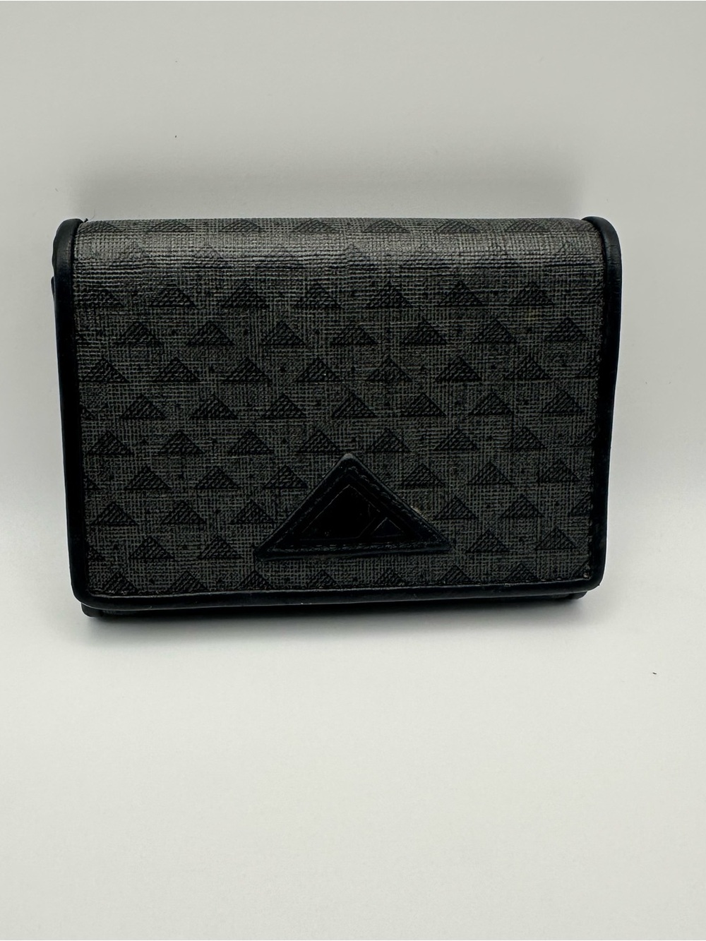 Vintage Liz Claiborne Black Patterned Trifold Wallet